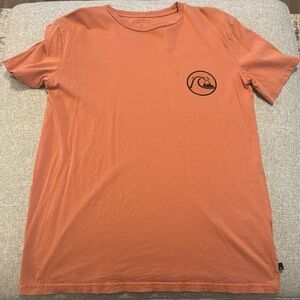 Quiksilver Men’s size medium Tshirt